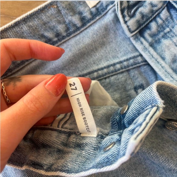 Pac-sun Light wash flare jeans with button fly - Picture 3 of 5